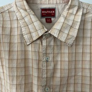 Tommy Hilfiger Red Label Men's Beige Plaid Shirt Large  Cool Dude